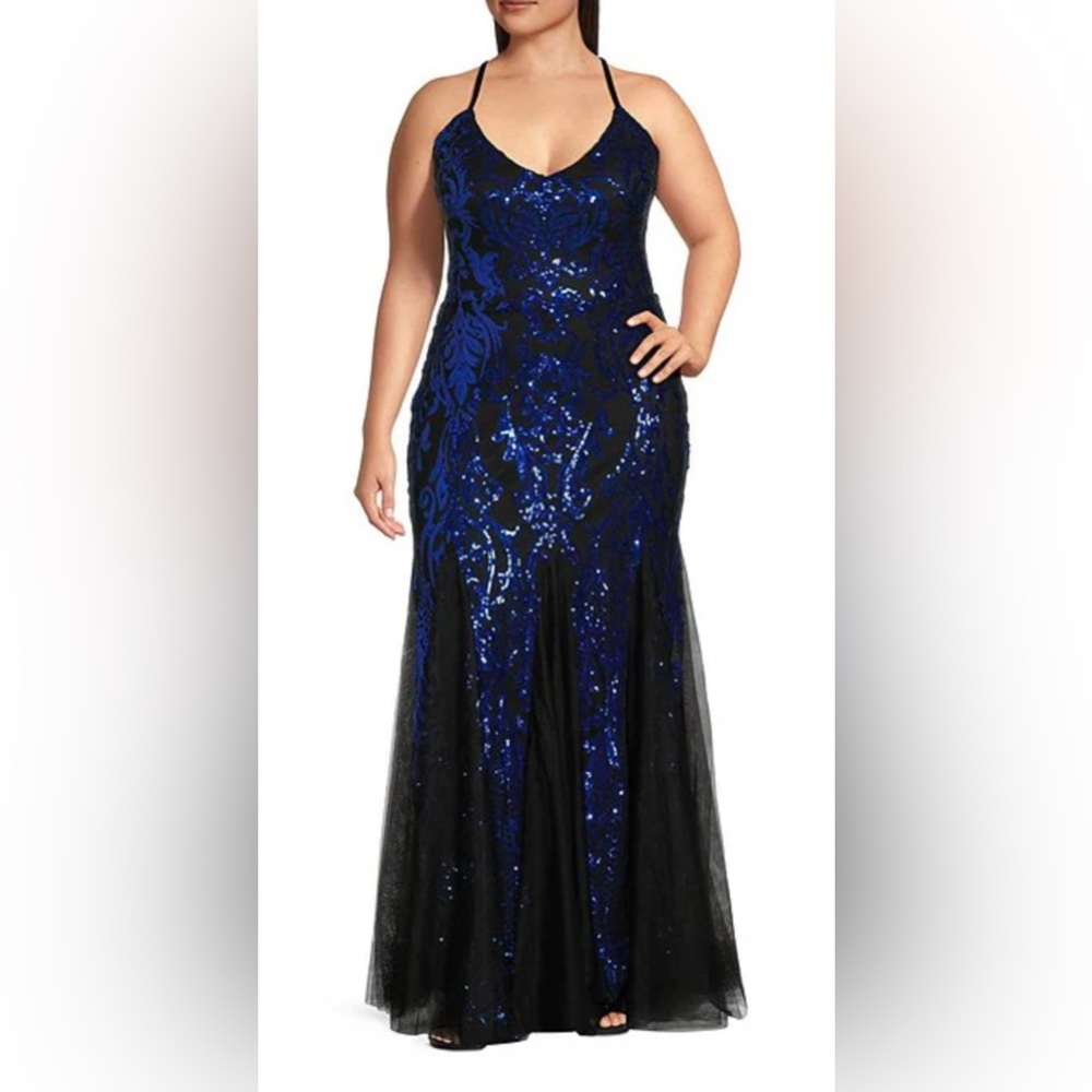 Dillards B. Darlin Plus Sleeveless Spaghetti Strap Lace Up Sequin Dress